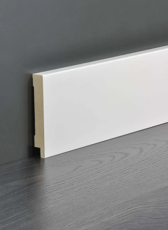 Gelasta Topline RAL9010 100mm hoog Koopje