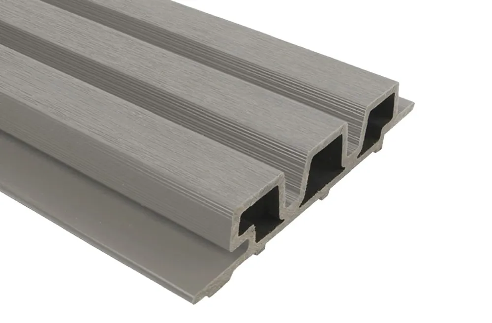 Composiet Rhombusprofielplank 3.3 x 17 cm (33 x 170 mm) Lichtgrijs - Lengte 360 cm OP = OP Shop Nu