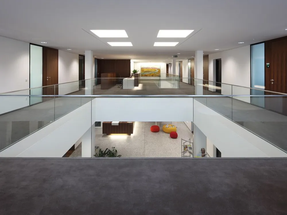 Glazen balustrade Weerbestendige afdekking 1.0kN Gecertificeerd