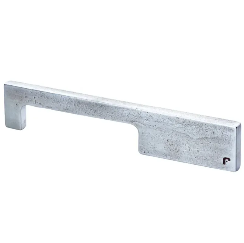 Direct Beschikbaar Meubelgreep Jolie A-Symm 160 mm oud zilver