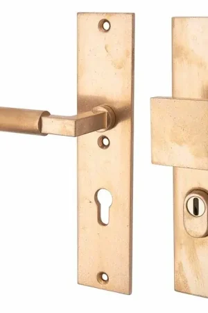 SKG3 PC92 knop/kruk op schild Bauhaus links + kerntrekbeveiliging messing antiek Fabrieksprijs