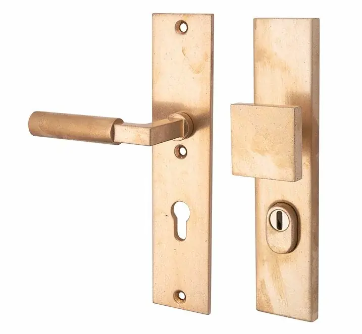 SKG3 PC92 knop/kruk op schild Bauhaus links + kerntrekbeveiliging messing antiek Fabrieksprijs