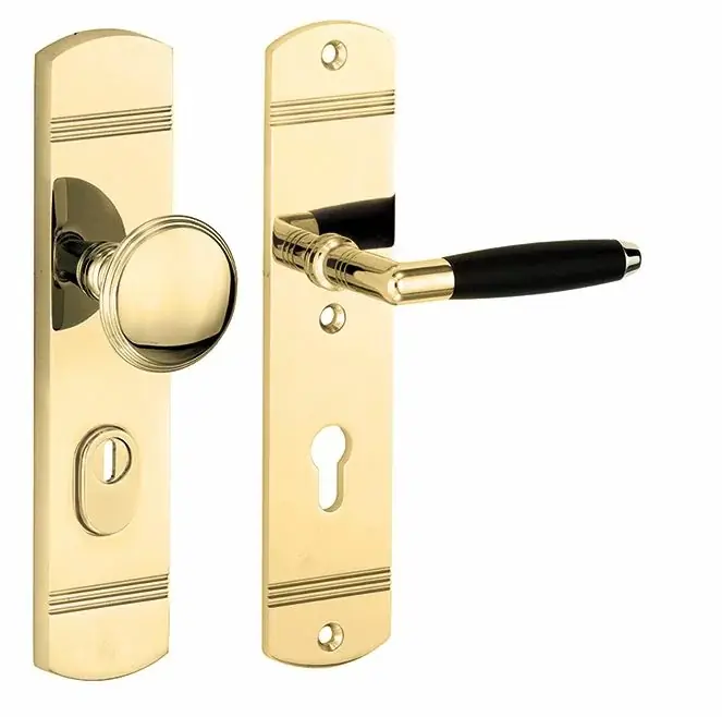 SKG3 PC55 knop/kruk op schild Ton rechts + kerntrekbeveiliging messing ongelakt Koopje