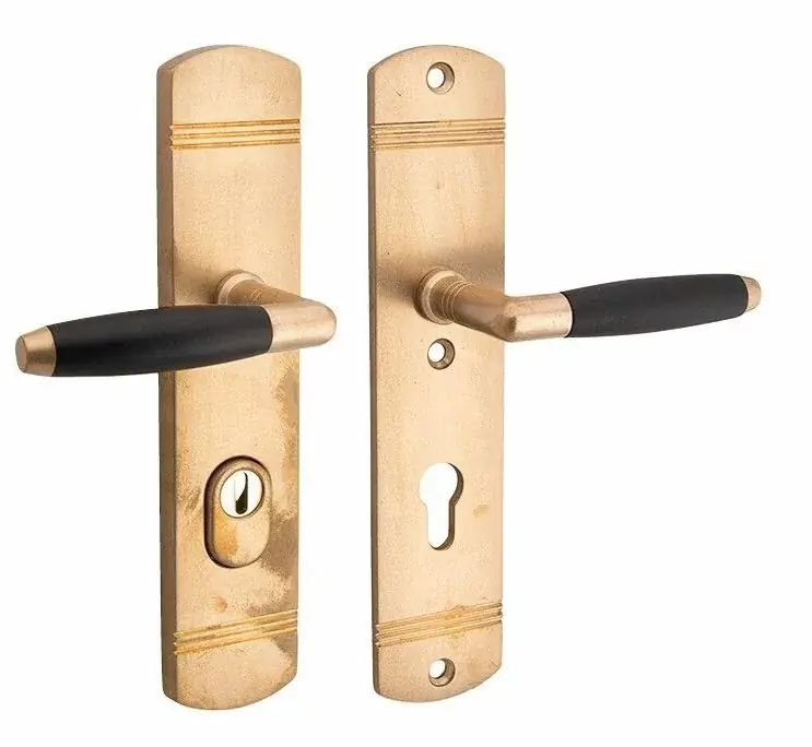Actieprijs SKG3 PC92 kruk/kruk op schild Ton rechts + kerntrekbeveiliging messing antiek