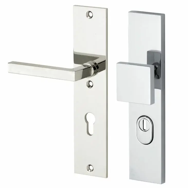 Actieprijs SKG3 PC55 knop/kruk op schild Kare/Bauhaus links + kerntrekbeveiliging glans nikkel/glans chroom