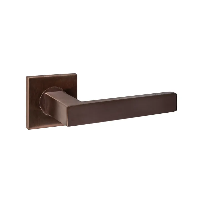 Uitverkoop Intersteel deurkruk Q 05 op rozet 53x53x6mm PVD Brons